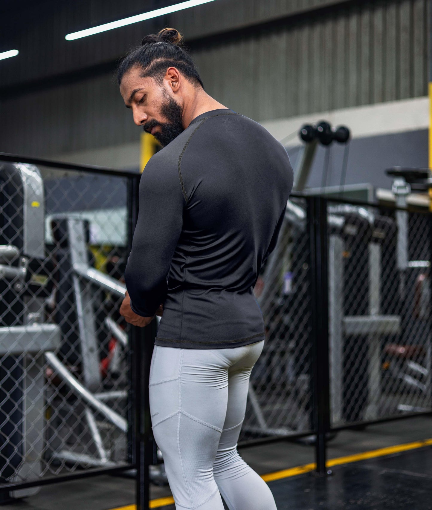 Compression GymX Full Sleeve Tee: Carbon Grey